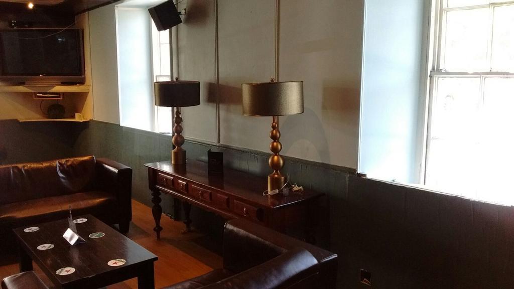 Huntly Arms Hotel อะบอยน์ ภายนอก รูปภาพ